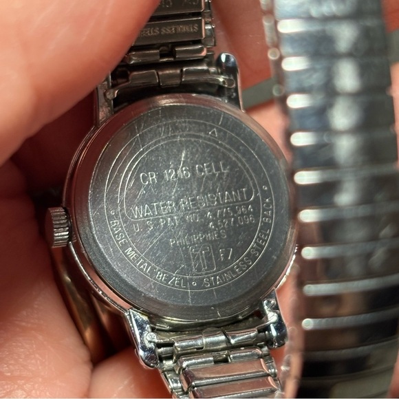 Acqua by TIMEX Indiglo Quartz Women’s Silver Tone Watch Stretch Band Working - Picture 5 of 8